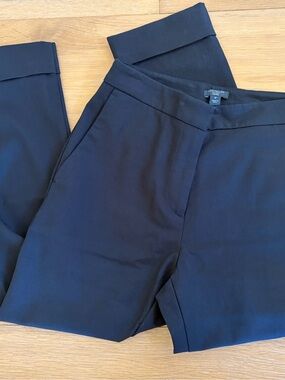 ANN TAYLOR FACTORY Black Cotton Blend Cuffed Straight Leg Work Pants 0P